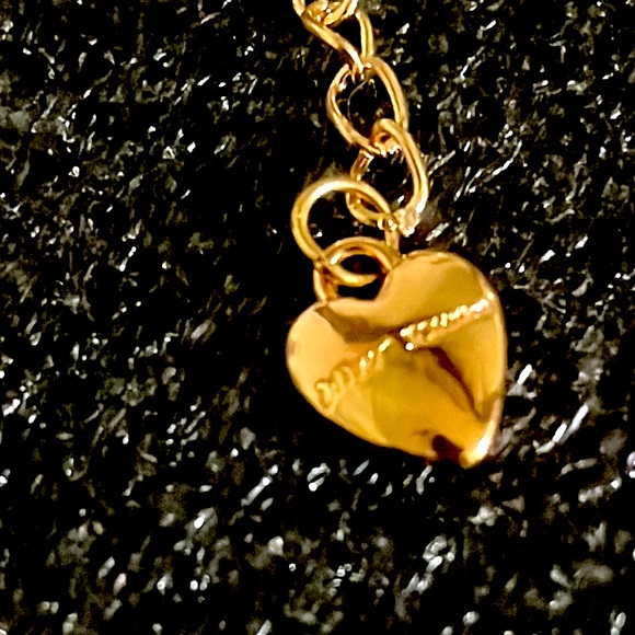 Betsey Johnson Green Wolf Head Pendant Necklace - Picture 9 of 10